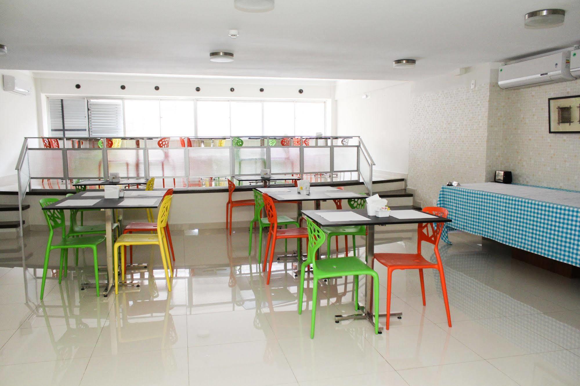 Oyo Ecosuites Hotel מנאוס מראה חיצוני תמונה